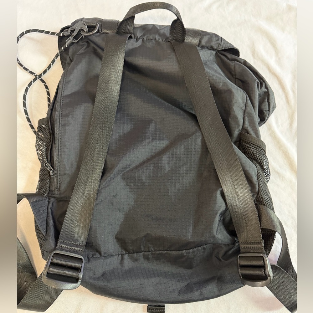 Athleta Oslo Bookbag Backpack Bag Black Nylon Lightweight with Crossbody Purse - Picture 8 of 12